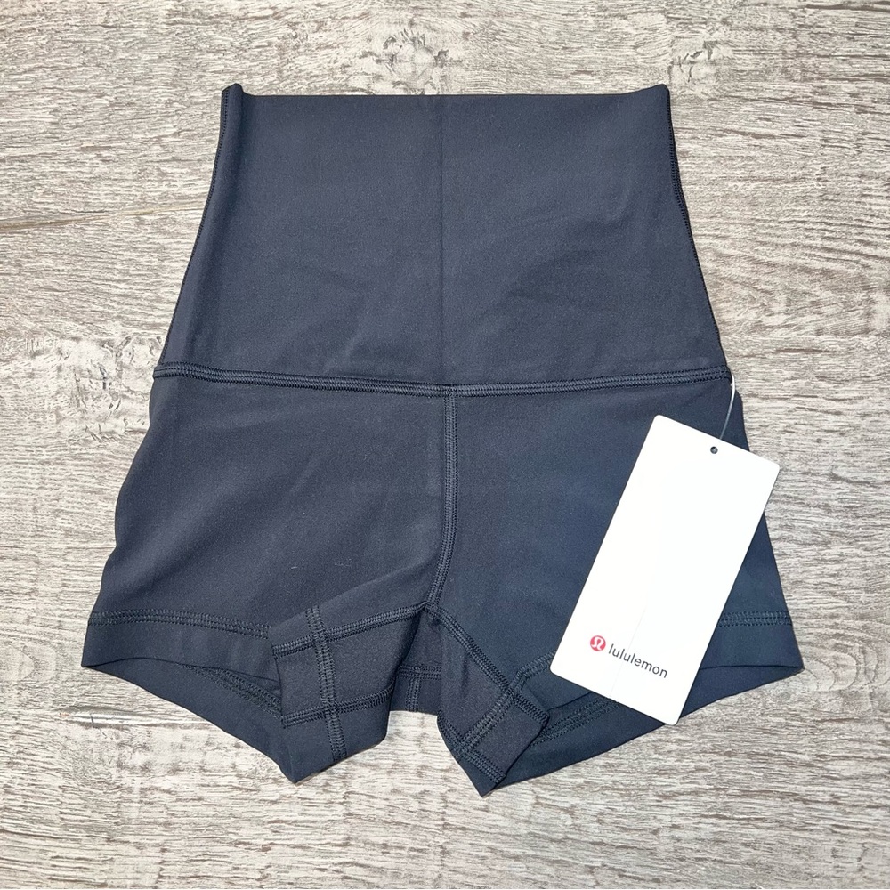 Lululemon Align Super High Rise Shorts Black 3” Size 2